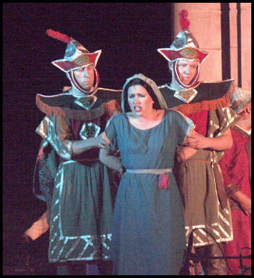 Turandot-08a.jpg (157363 bytes)